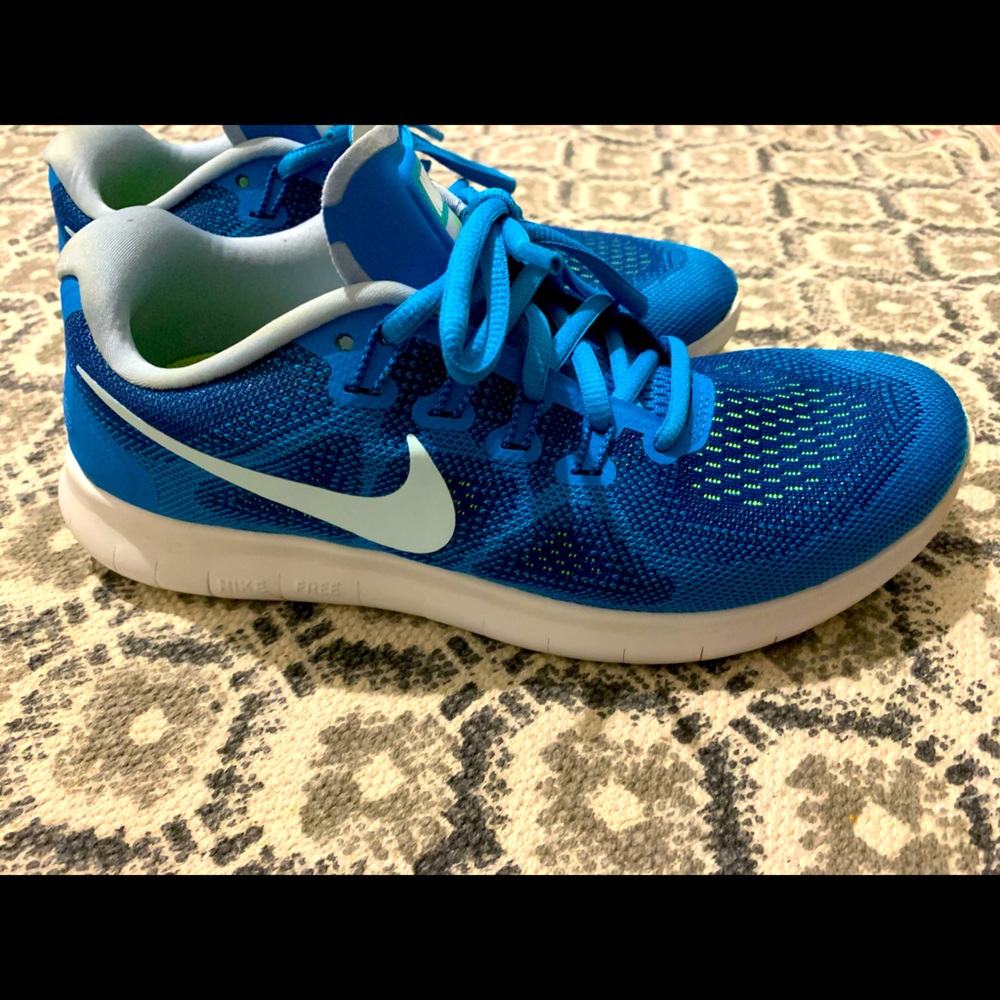 NIKE FREE Running shoes